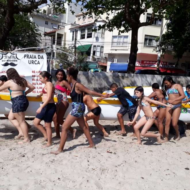 Núcleo de Escolinhas de Esportes da Praia da Urca – Rio Va'a